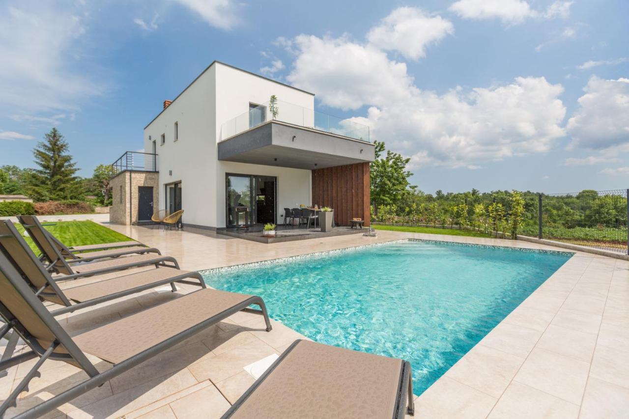 Villa Emma-louisa *