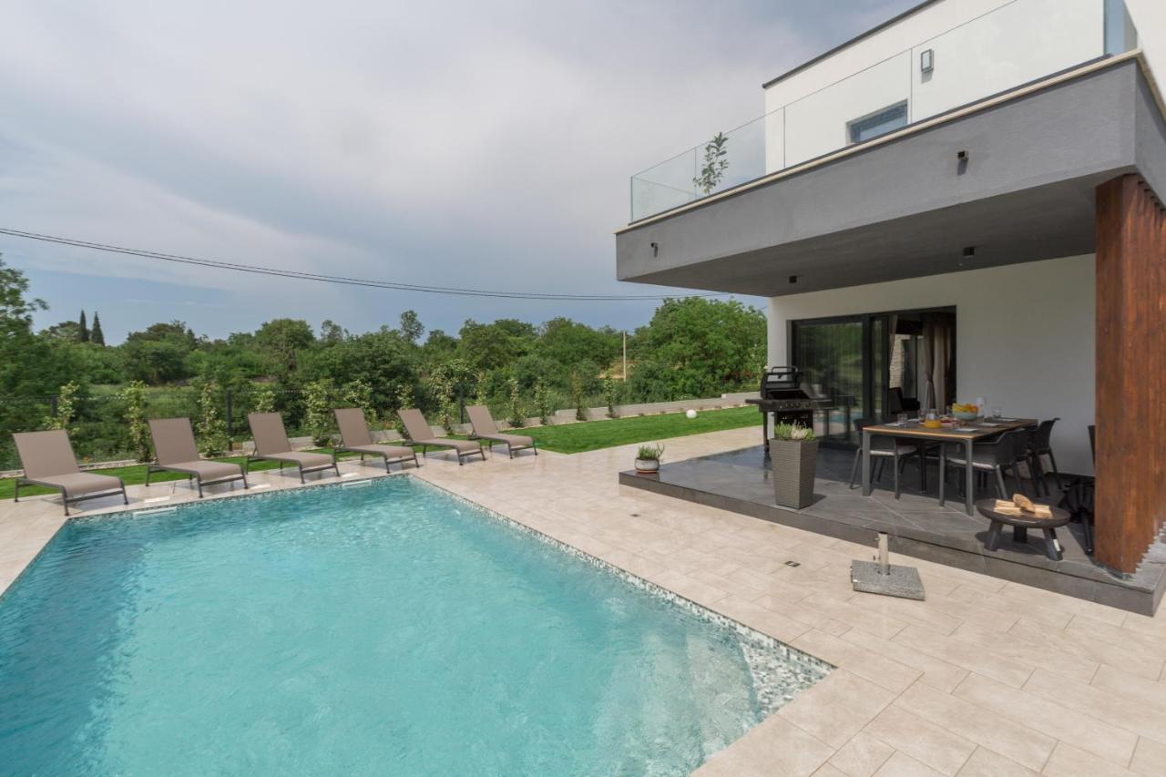 Villa Emma-louisa *